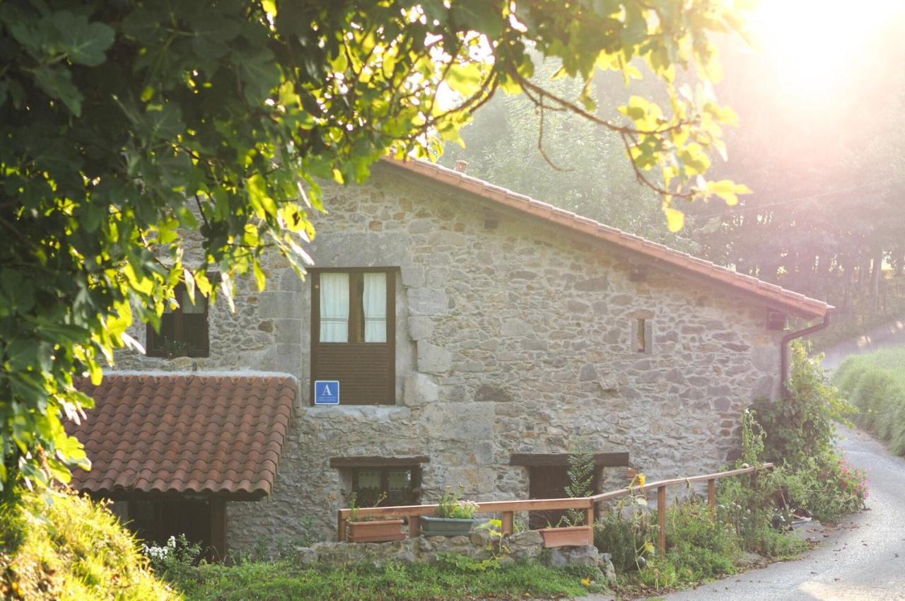 Otardi Vandrarhem Asteasu Exteriör bild